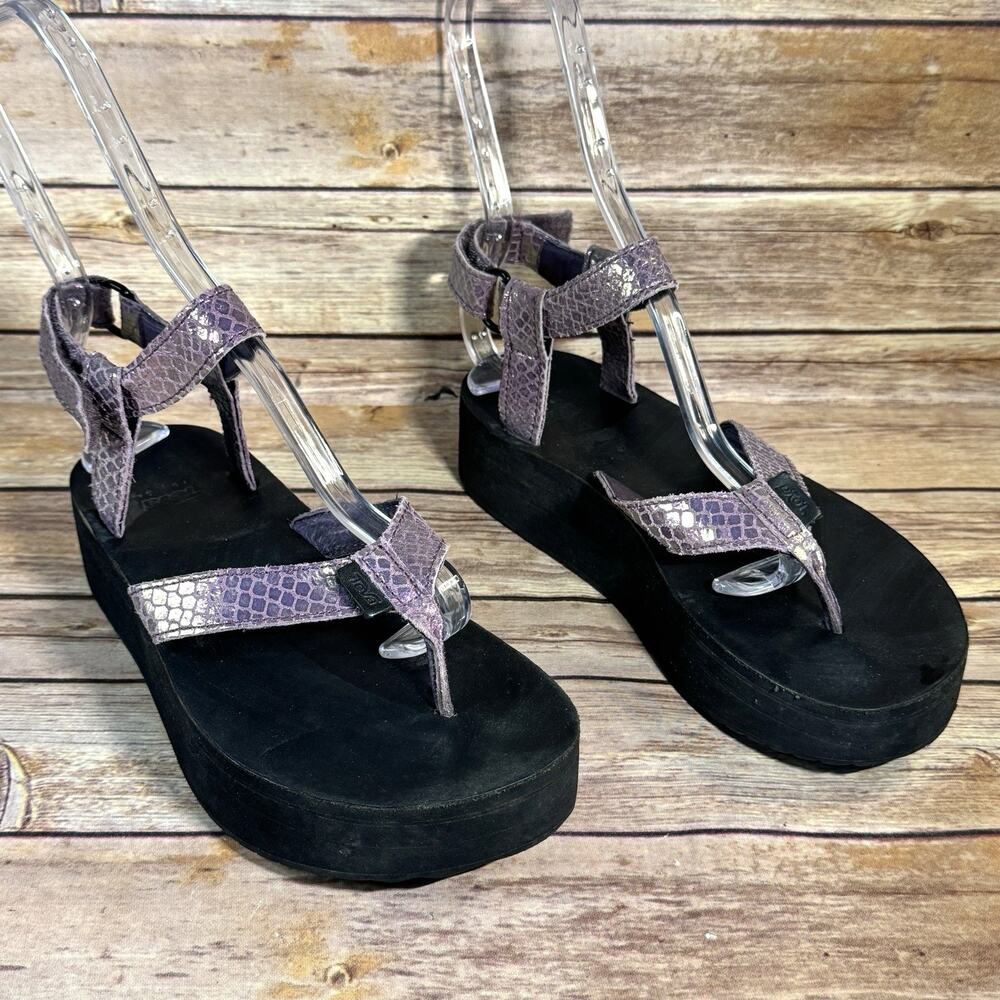 Teva Flatform Universal Womens Iridescent Purple Snakeskin Platform Sandals 9